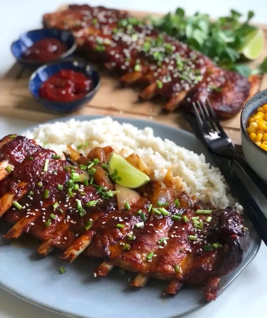 Apvirti ir kepti šonkauliukai orkaitėje