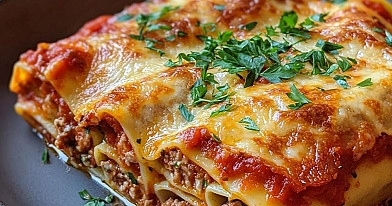 Įdaryti "Cannelloni" makaronai su jautiena