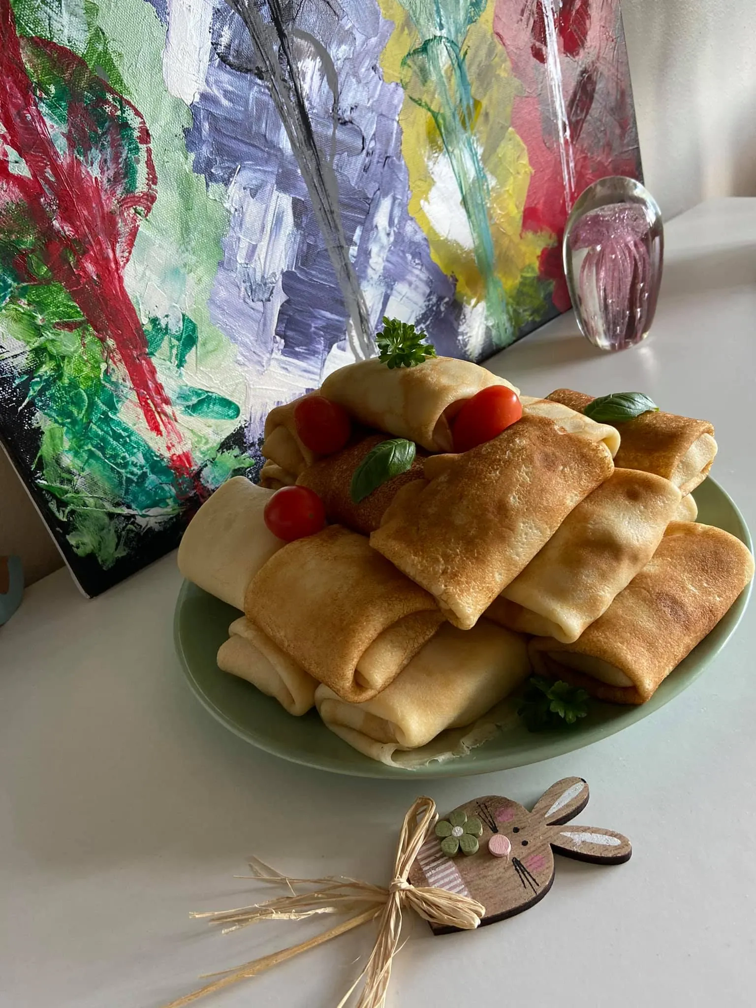 Lietiniai su krabų lazdelių, kiaušinių ir sūrio įdaru