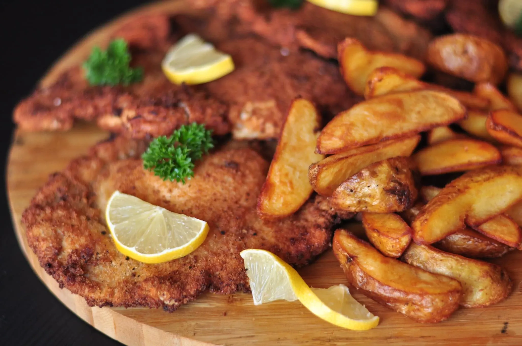 Vokiškas šnicelis iš kiaulienos išpjovos