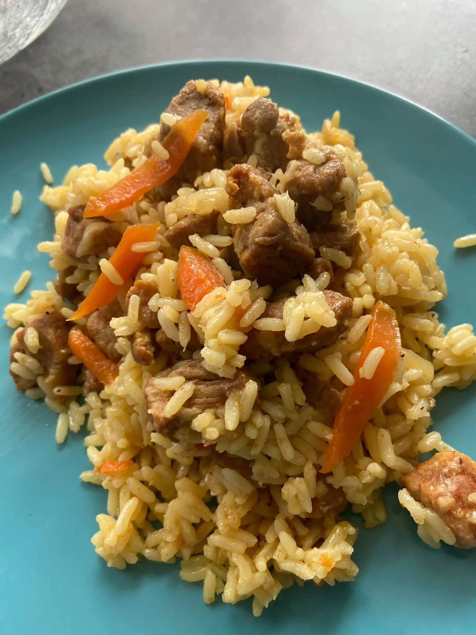 Tikras plovas kazane su aviena