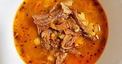 Šernienos kumpio troškinys su bulvėmis ir morkomis 🍲