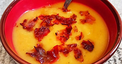 Trinta daržovių sriuba su kokosų pienu ir šonine 🥣