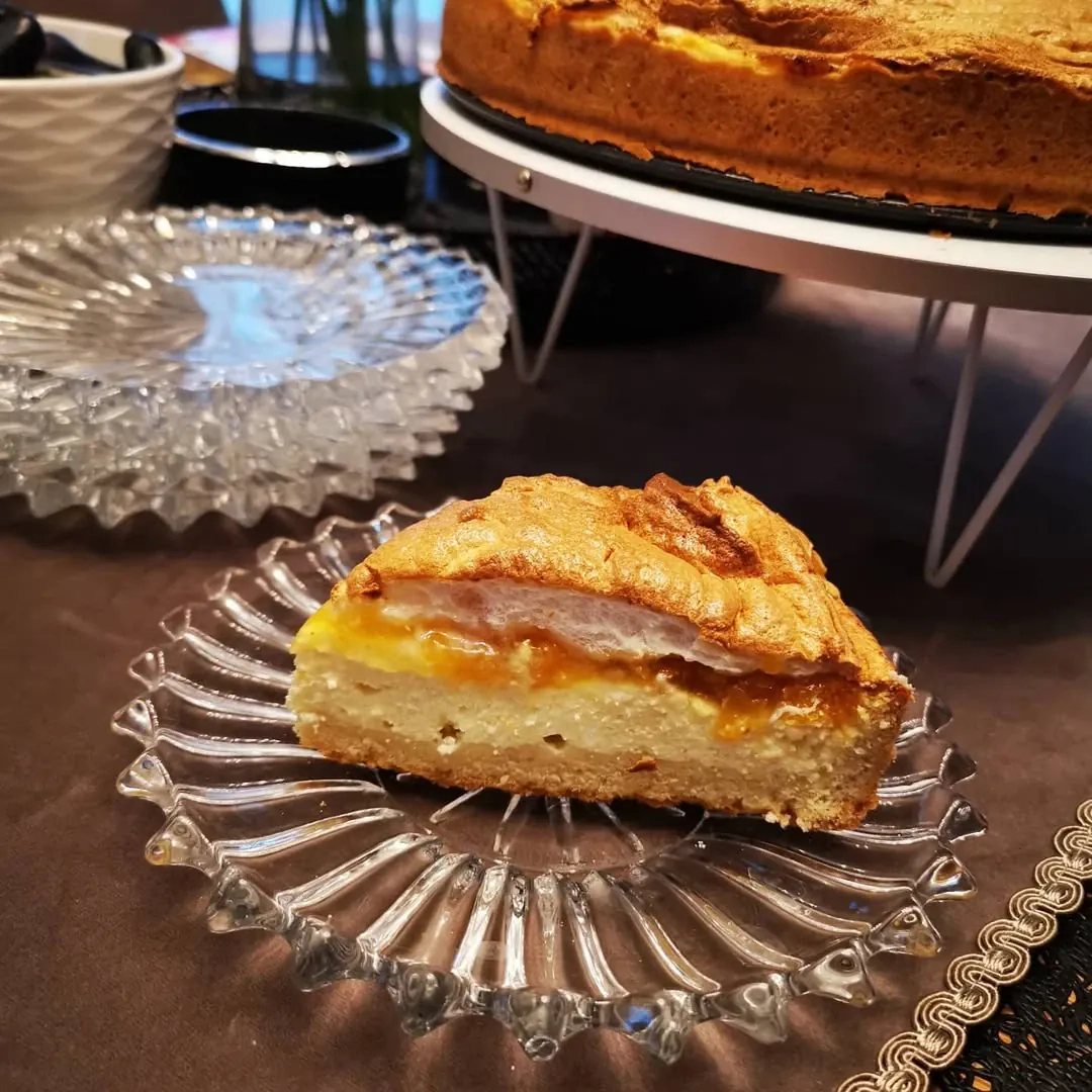 Tortas angelo ašara su persikais