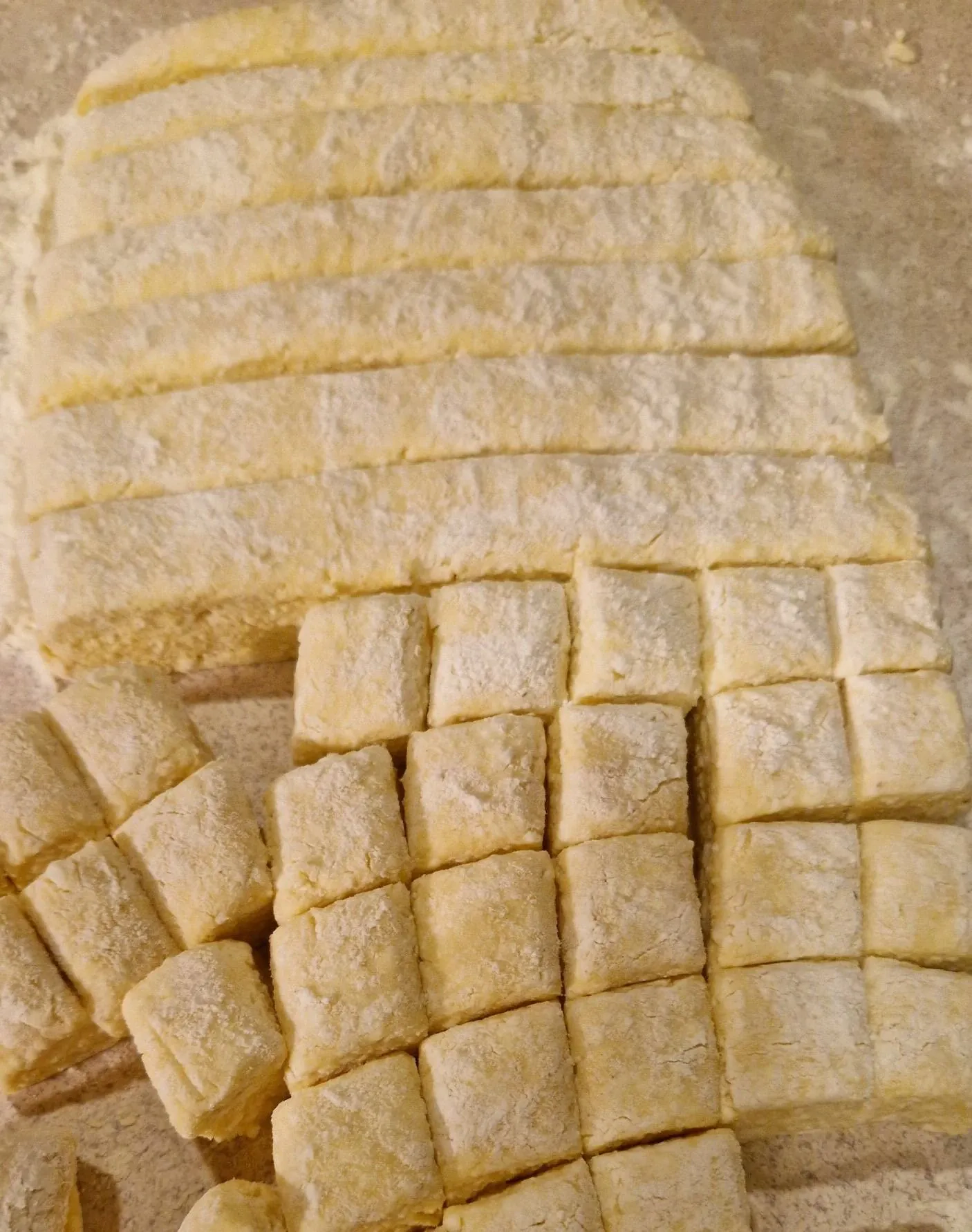 Skaniausi tradiciniai virti varškėtukai, tirpstantys burnoje