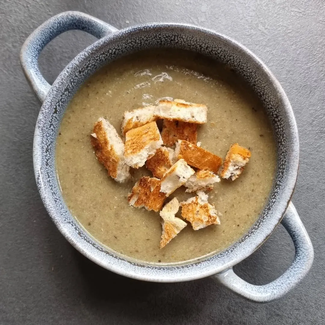 Kreminė šaldytų baravykų sriuba su grietinėle