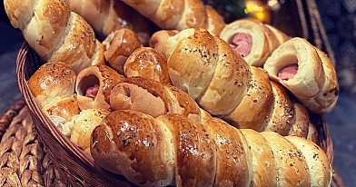 Paprastos bandelės su dešrelėmis