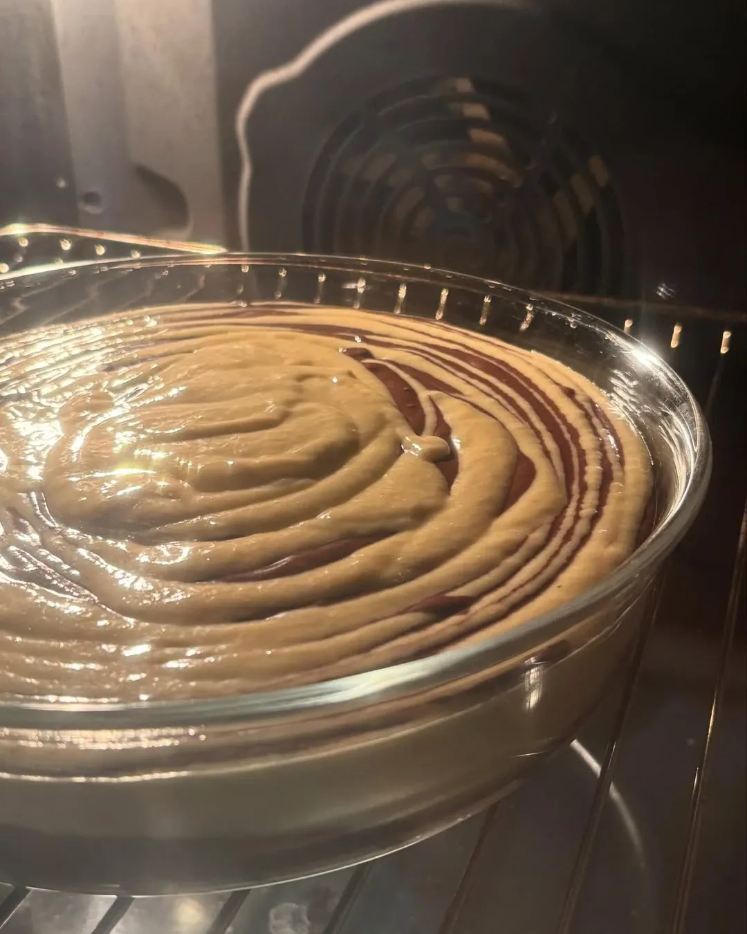 Pyragas zebras su gazuotu mineraliniu