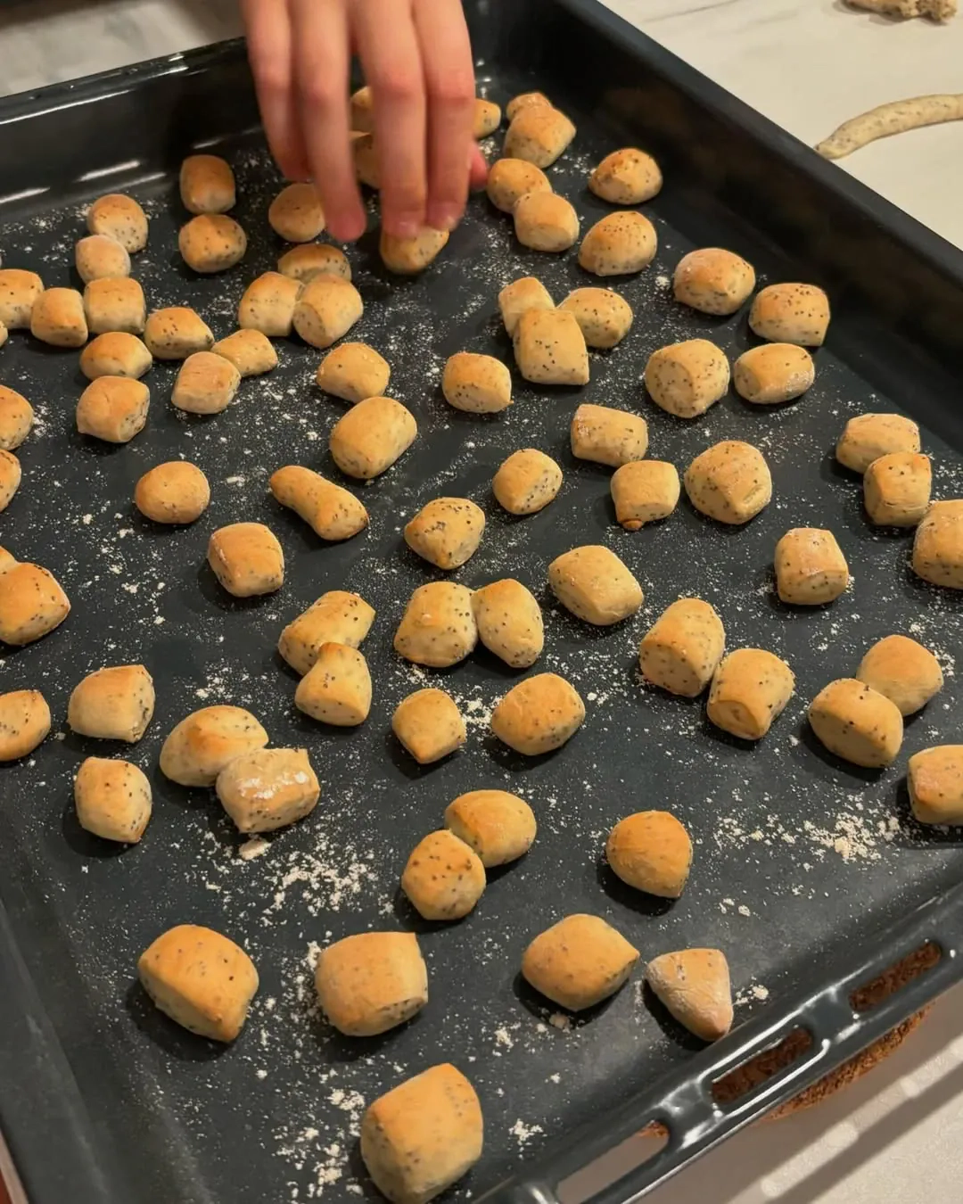 Skaniausi Kūčiukai su pienu, traškia plutele