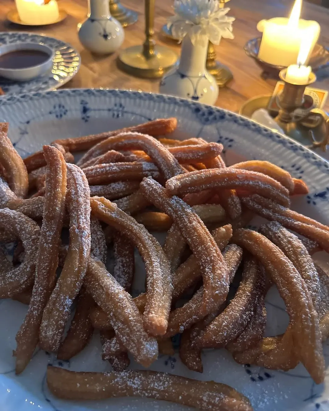 Ispaniški sviestiniai sausainiai Churros - Čiuros su pienu