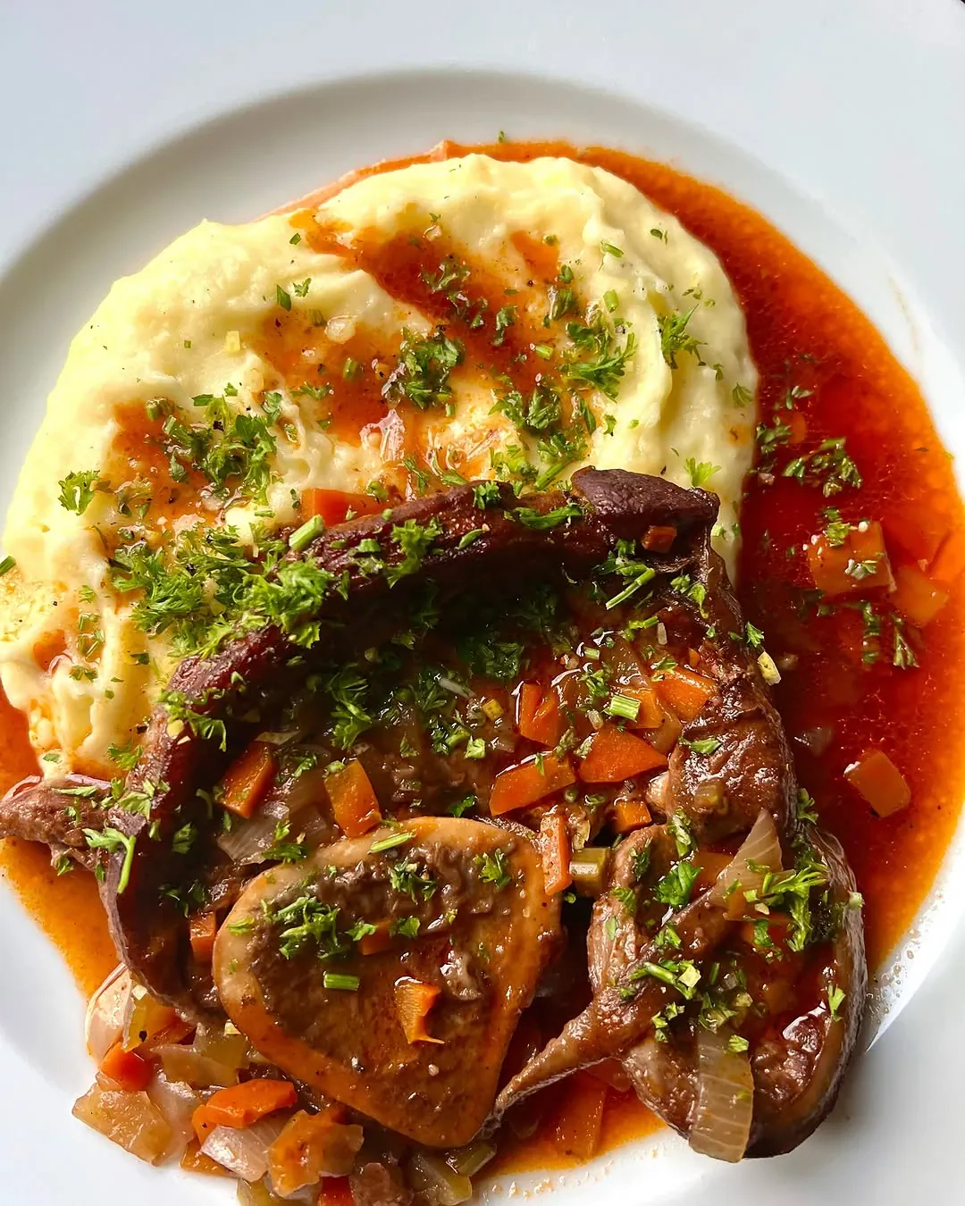 Veršienos troškinys "Osso buco"