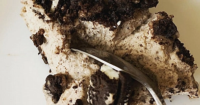 Nekeptas Oreo sausainių pyragas su mascarpone