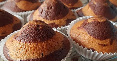Kefyriniai - marmuriniai keksiukai su kakava