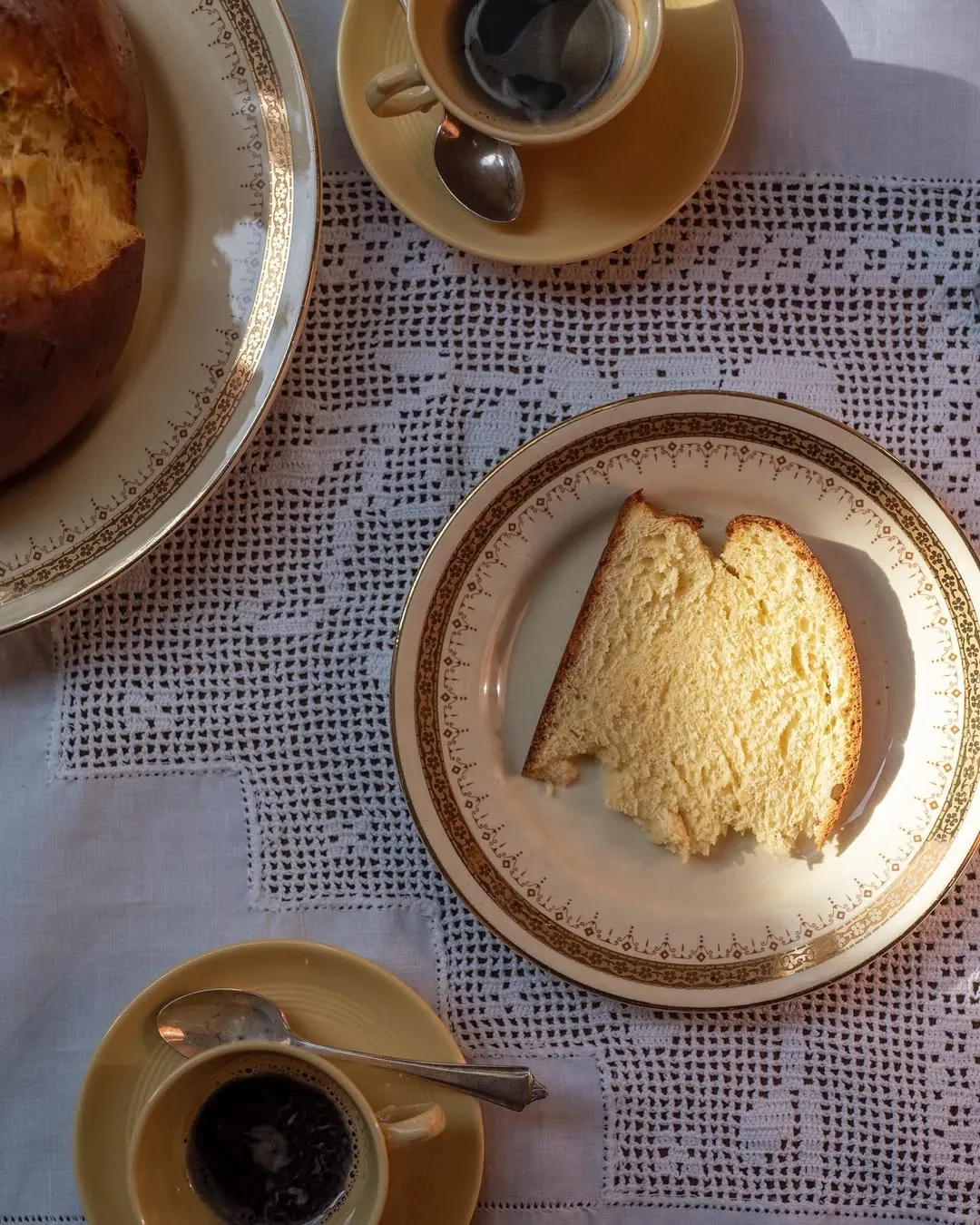 Pinca - kroatiškas mielinis Velykų pyragas