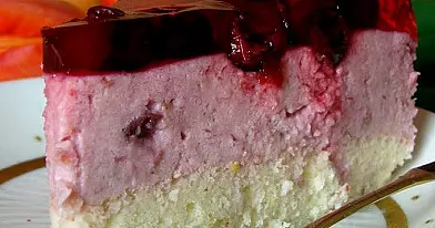 Jogurtinis vyšninis tortas