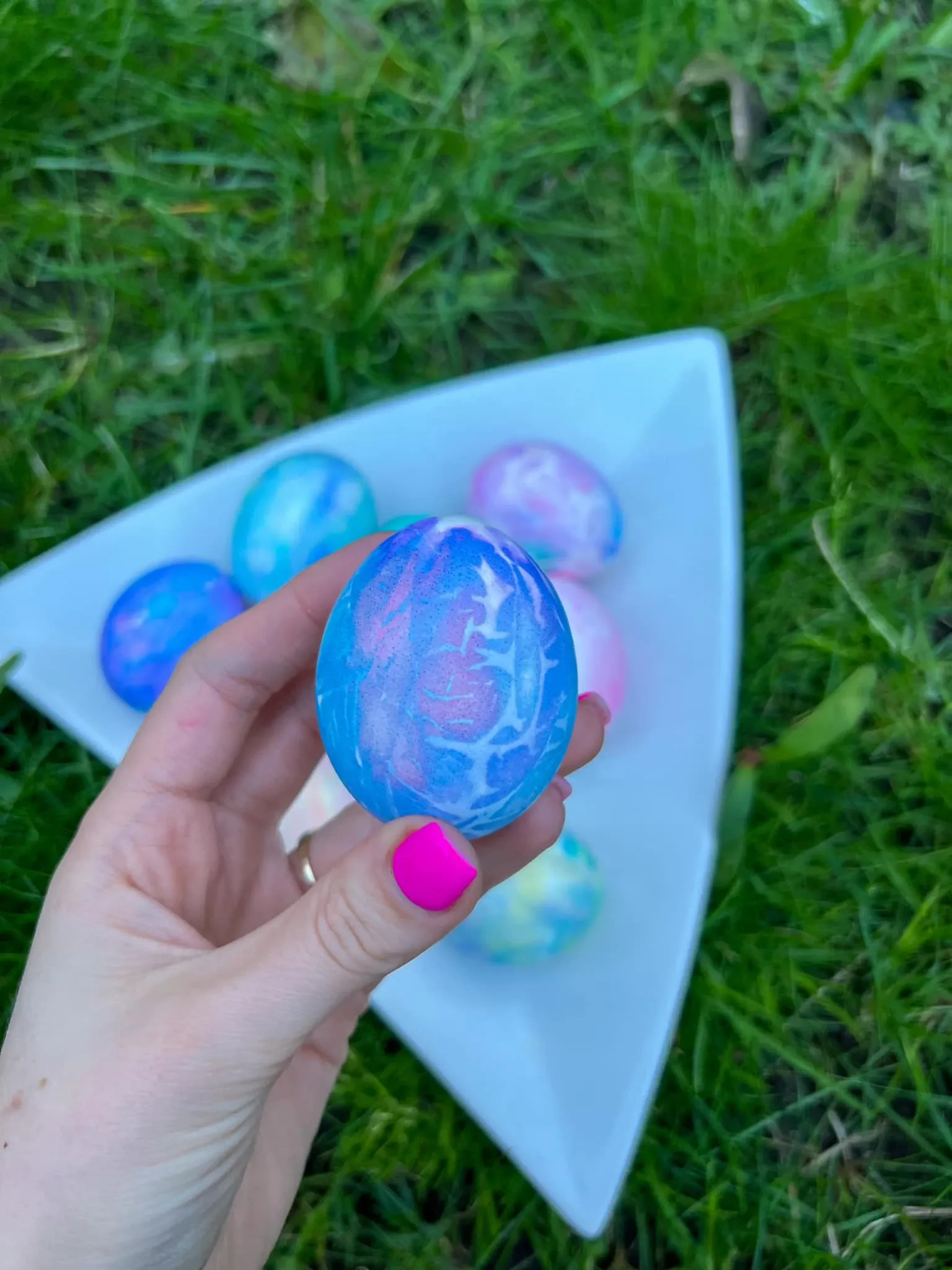 Margučių dažymas vienkartinėmis servetėlėmis