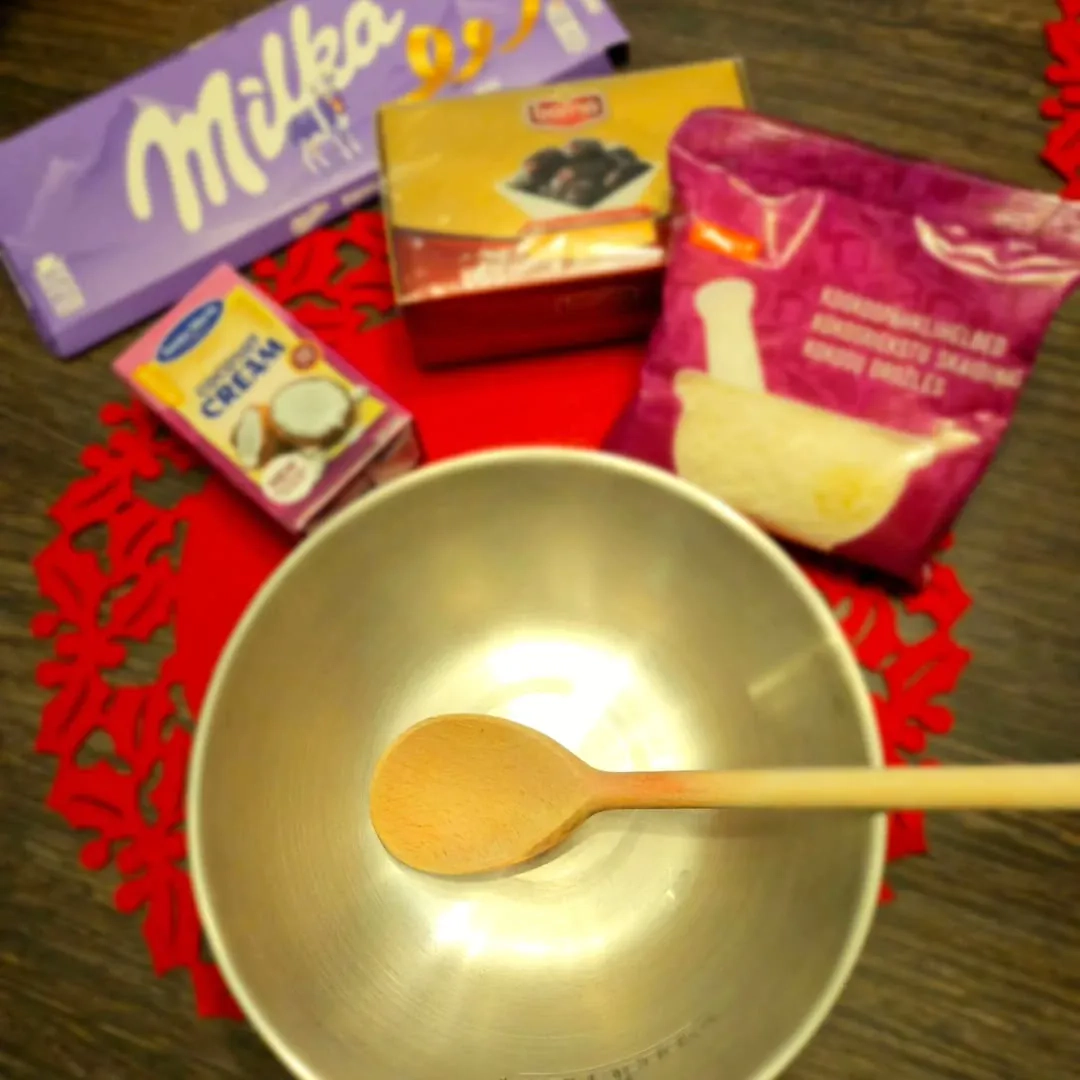 Sveikesnė kokosinių saldainių "Bounty" versija 🥥🍫