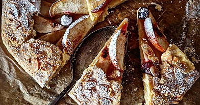 Rustykalna tarta z owocami
