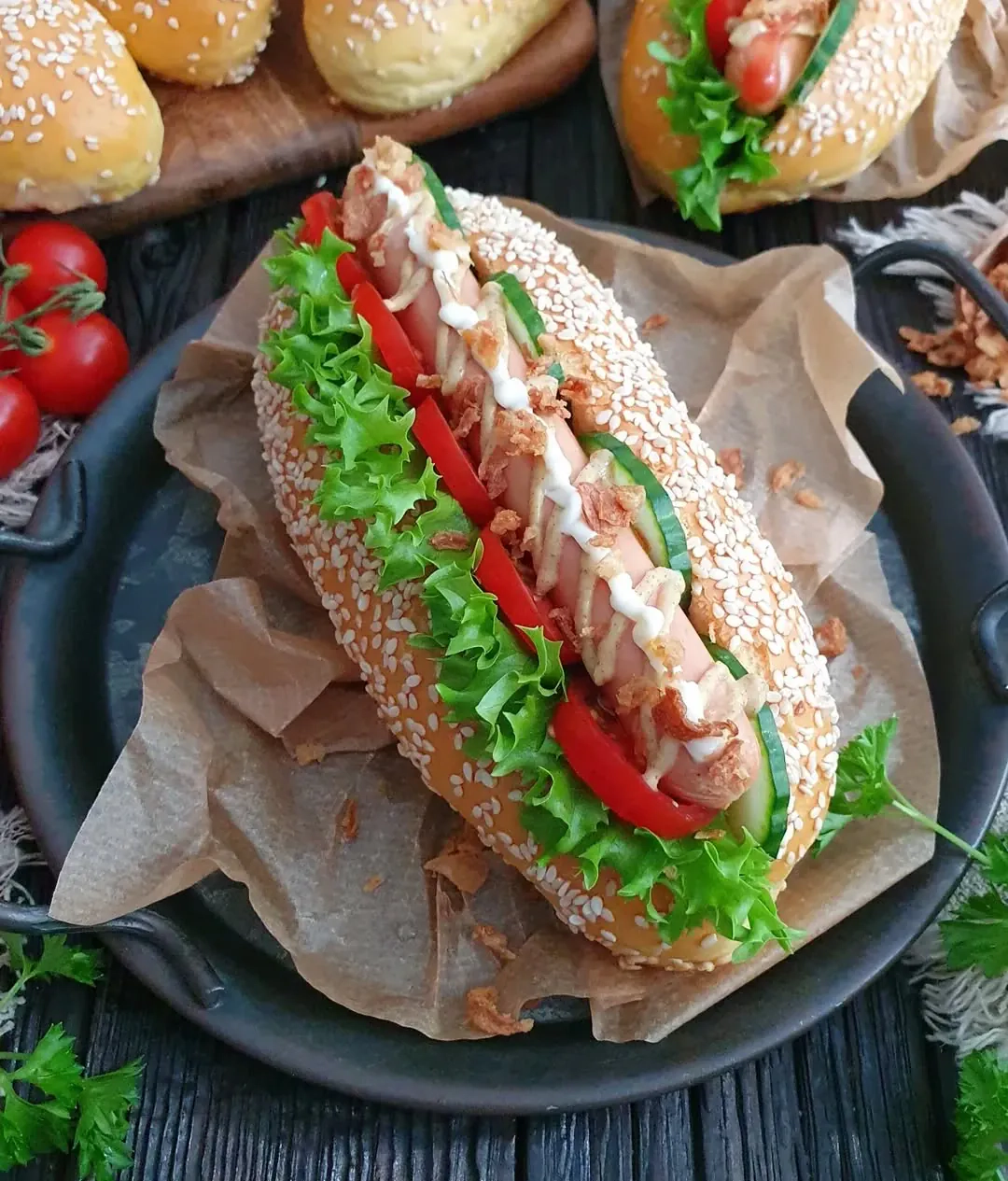 Domowe bułki do hot dogów - idealnie puszyste i miękkie