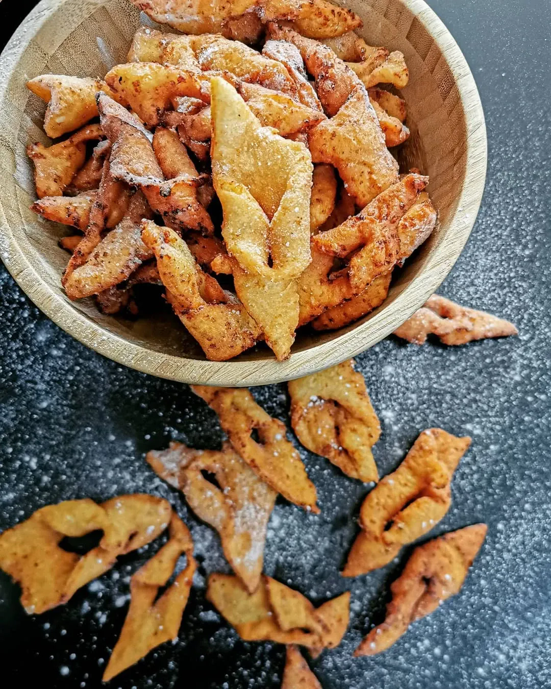 Trapūs ploni žagarėliai su grietine