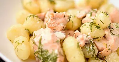 Itališki bulvių virtinukai su lašiša