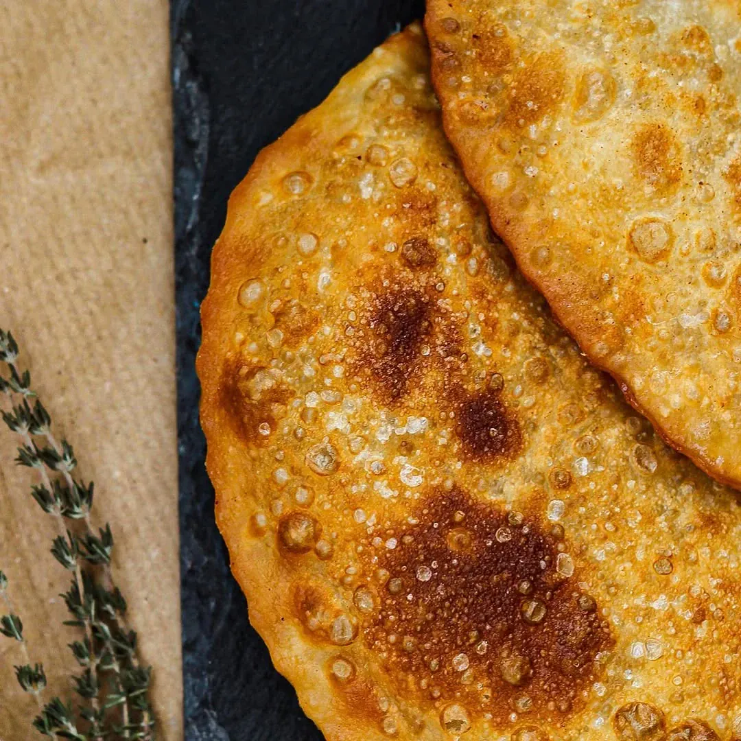 Totoriški čeburekai su kiauliena