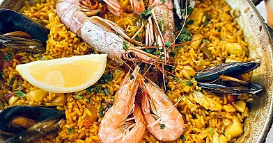 Paella receptas su jūros gėrybėmis (krevetėmis, midijomis...)