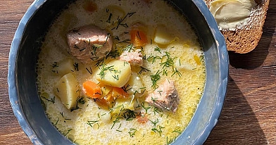 Tradicinė suomiška žuvienė (Finnish fish soup) su grietinėle
