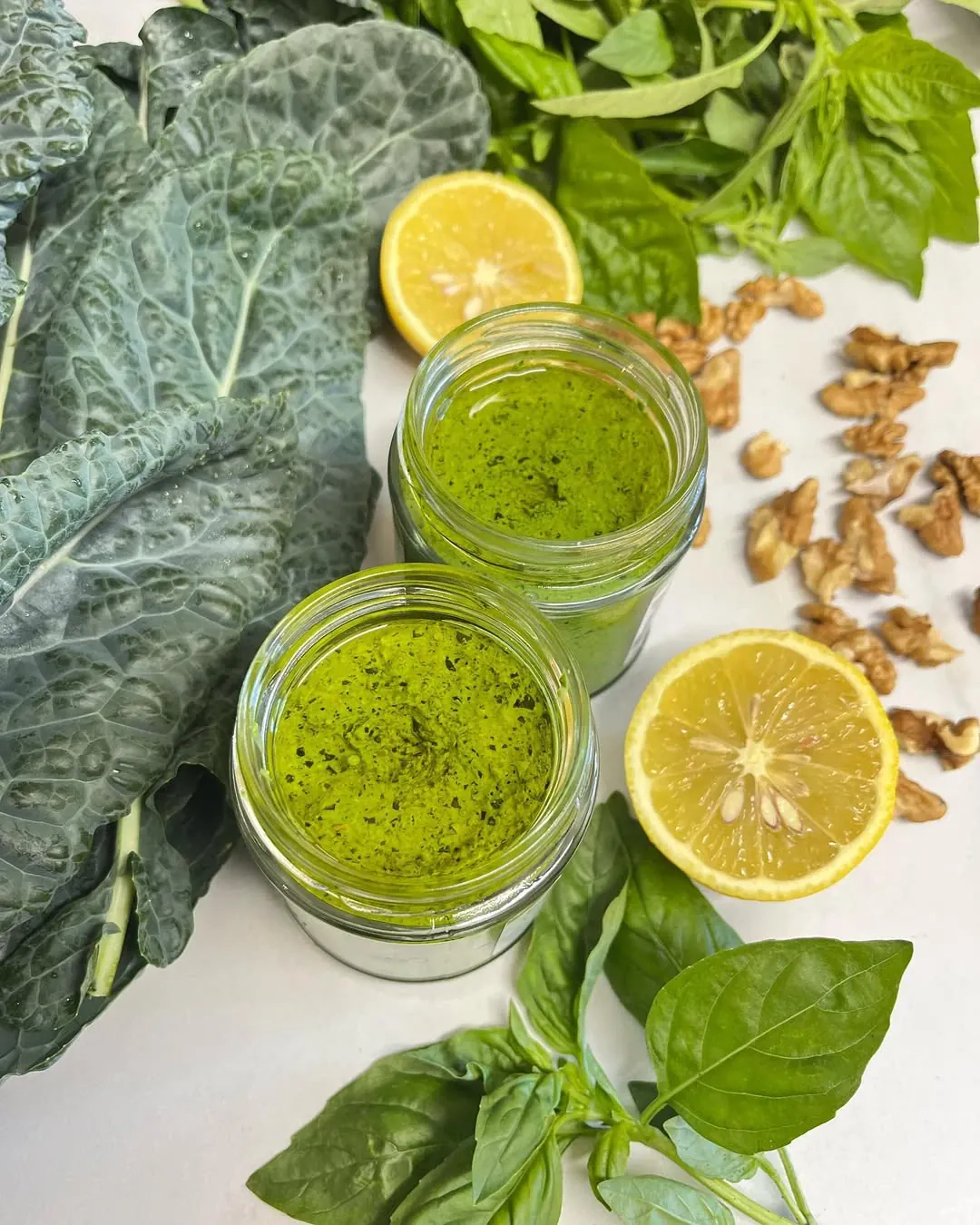 Krapų ir petražolių naminis pesto padažas