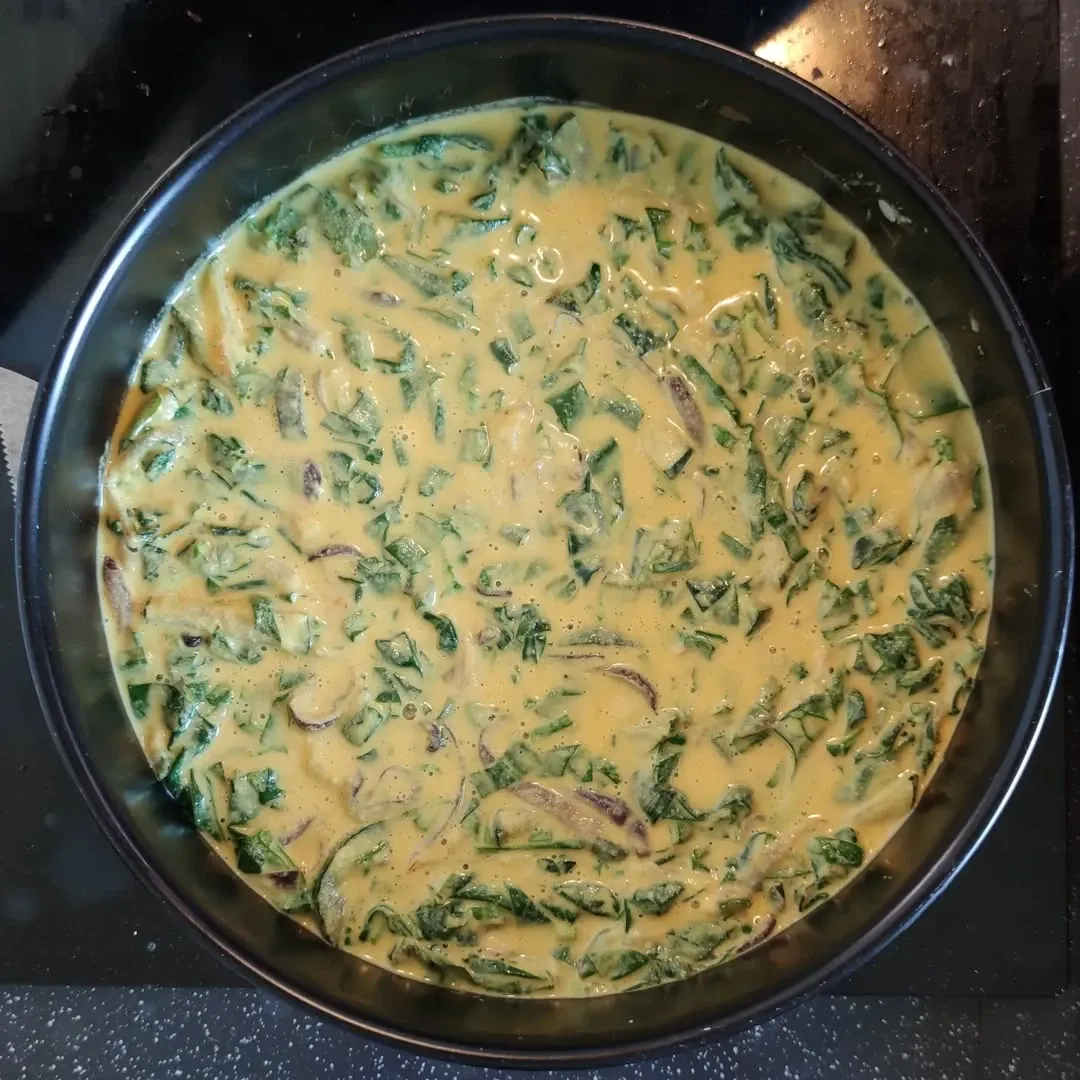 Veganiška laukinių žalumynų apkepėlė be glitimo🥮