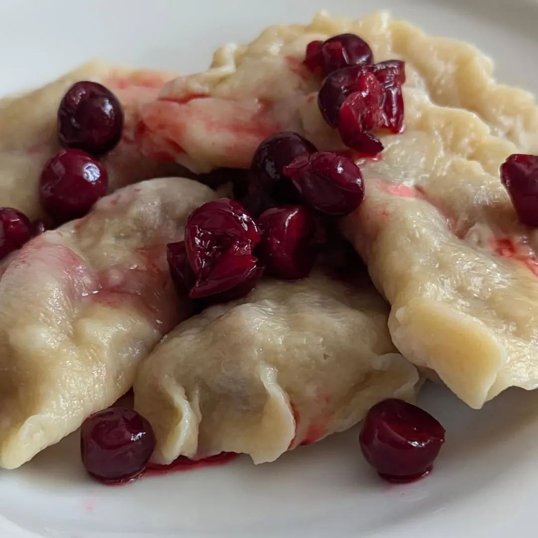 Paprasti virtiniai su vyšniomis