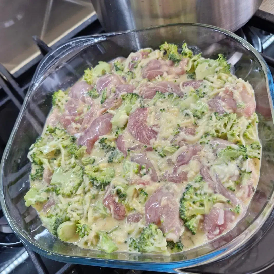 Smidrų - brokolių apkepas su vištiena 🥦🌿