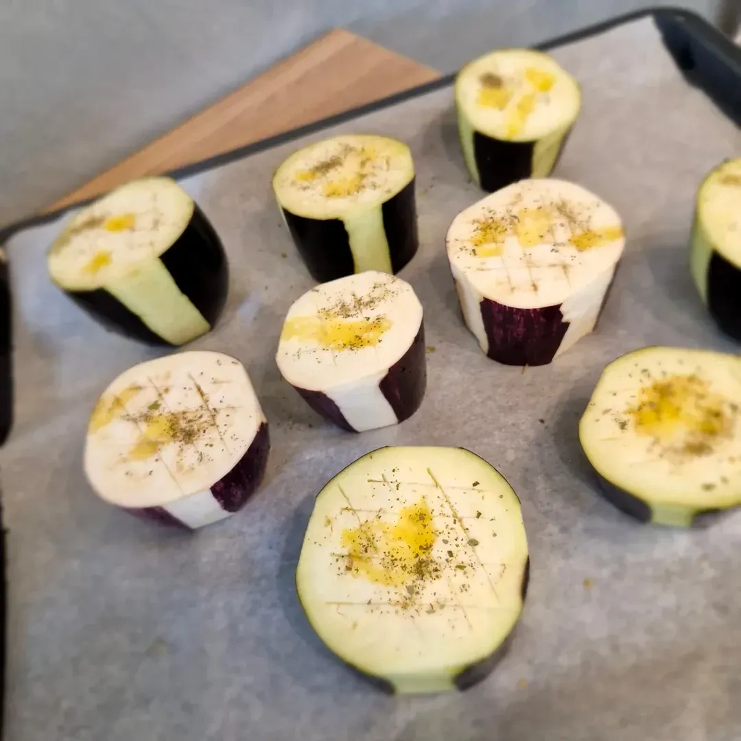 Baklažanų bokšteliai įdaryti jautienos faršu ir sūriu 🍆🫑