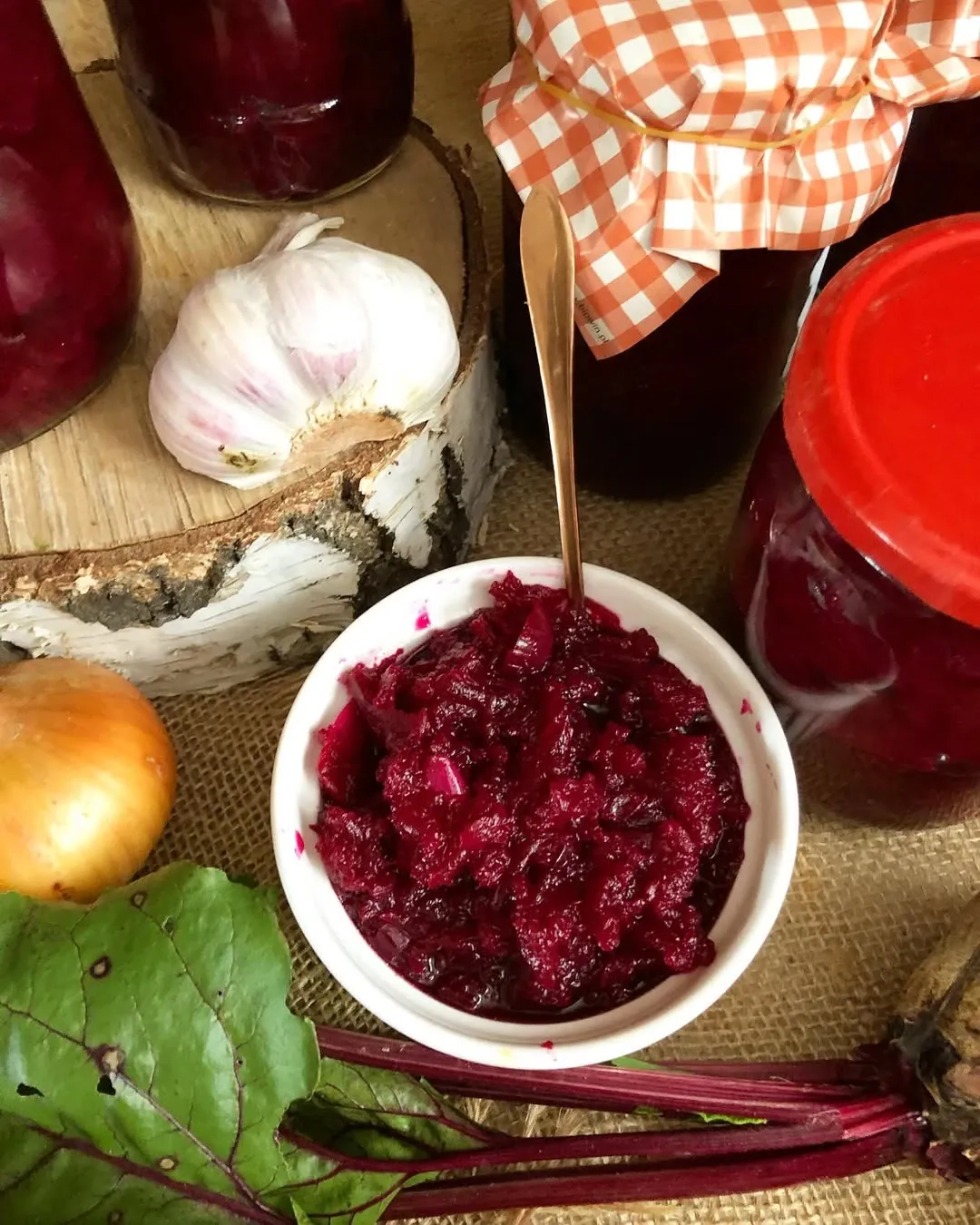 Virtų burokėlių mišrainė žiemai su aliejumi ir actu