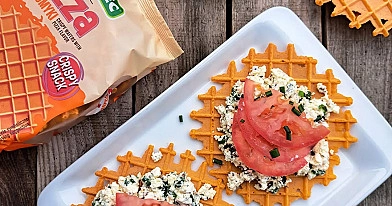 Pasta twarogowa z suszonymi pomidorami na podpłomykach pizzowych
