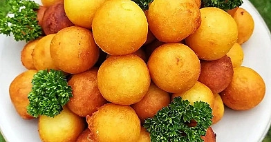 Proste kuleczki ziemniaczane - domowy przysmak na każdą okazję