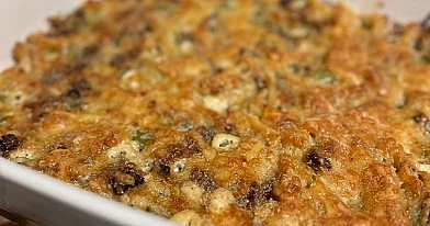 Nudelauflauf mit Kaninchenresten und Frühlingsgemüse
