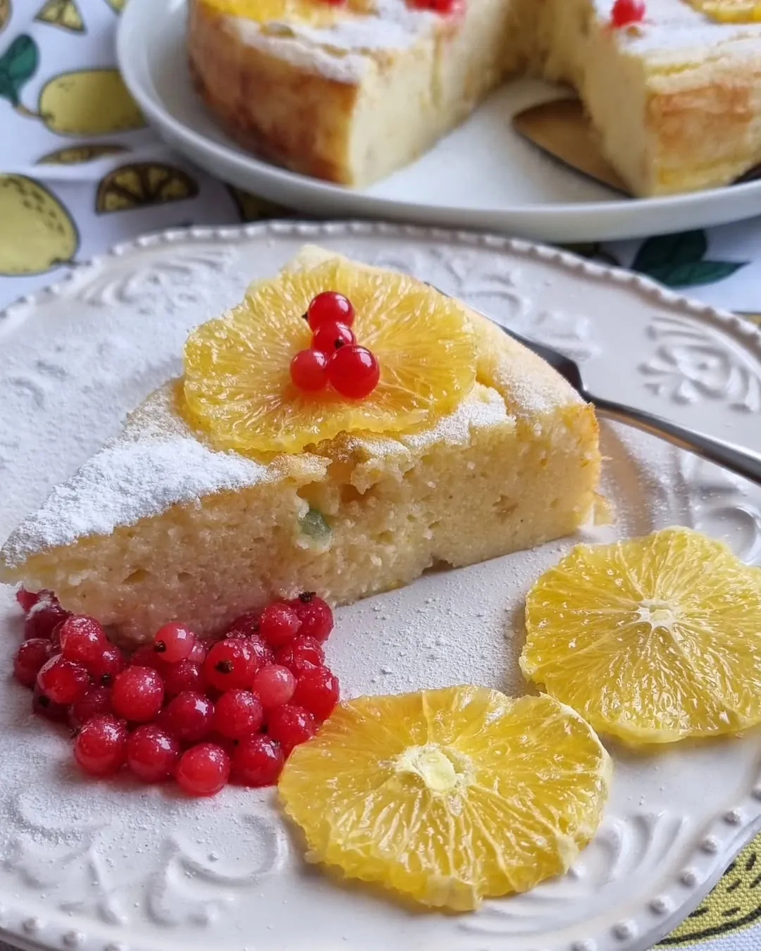 Mannas pīrāgs ar rikotas sieru grieķu gaumē