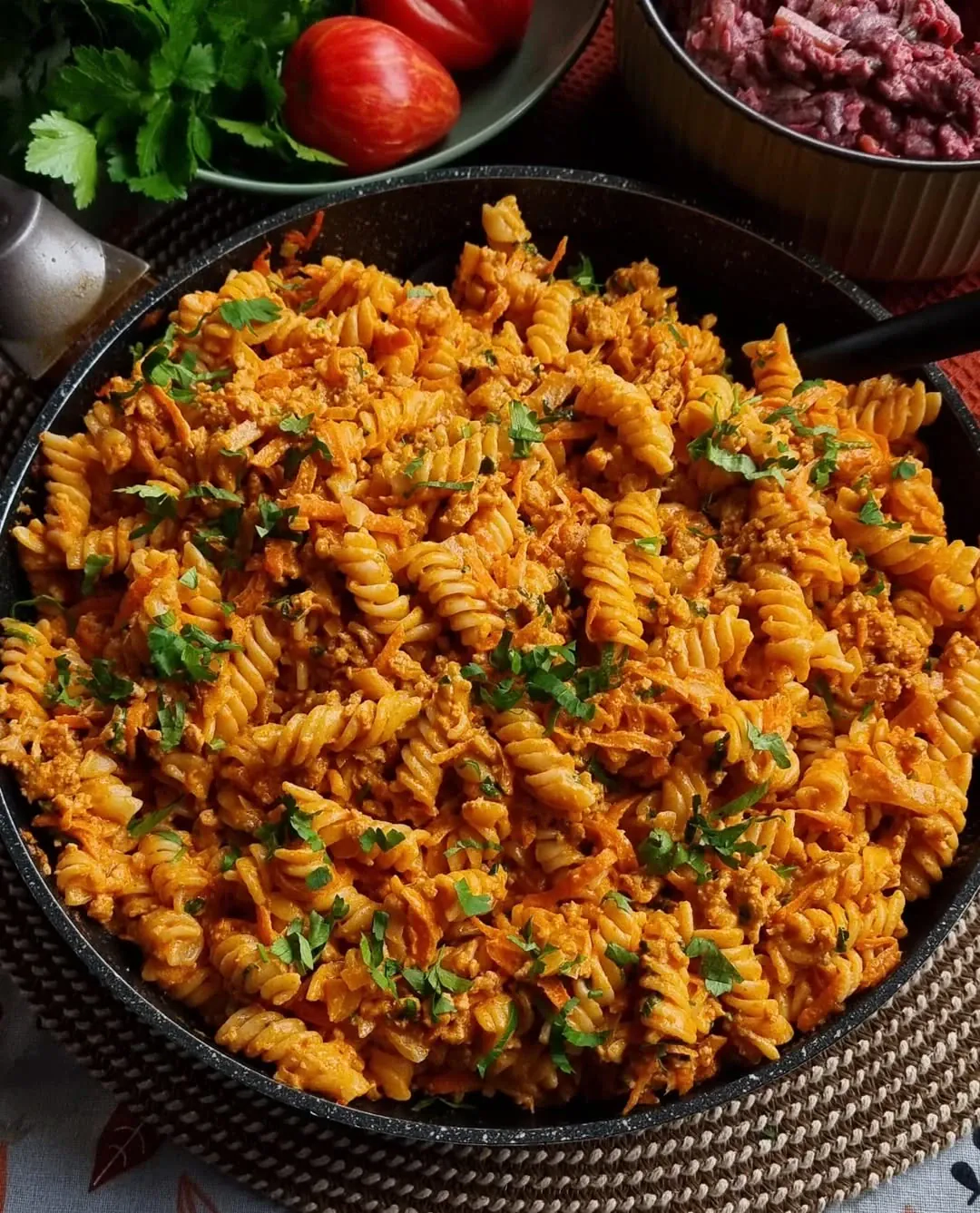 Makaroni ar gaļu un dārzeņiem