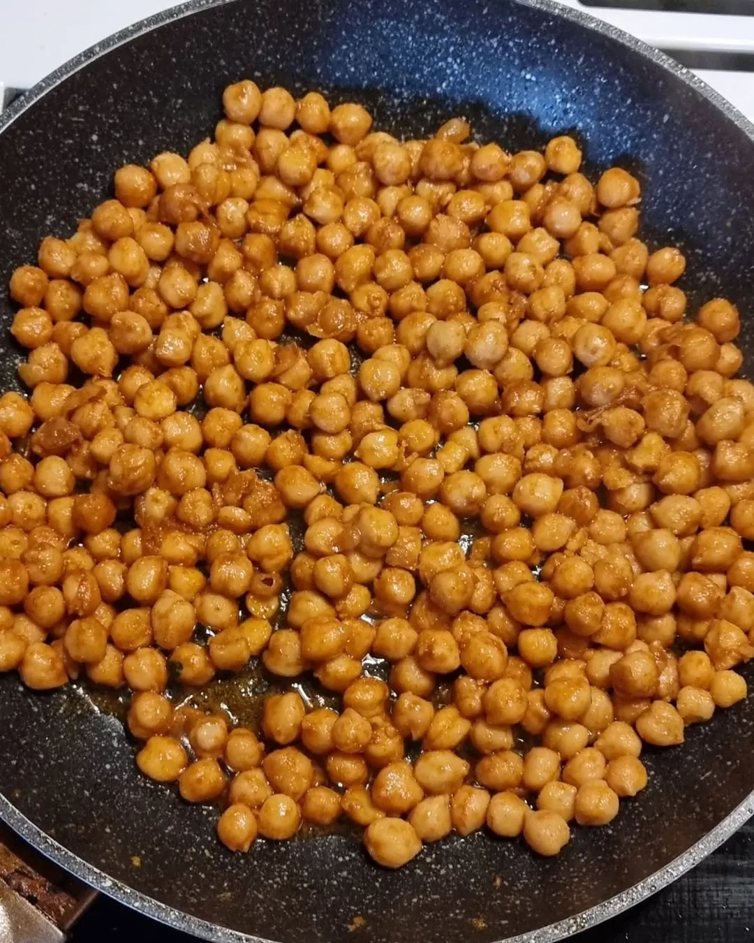 Ķirbju krēmzupa ar turku zirņiem