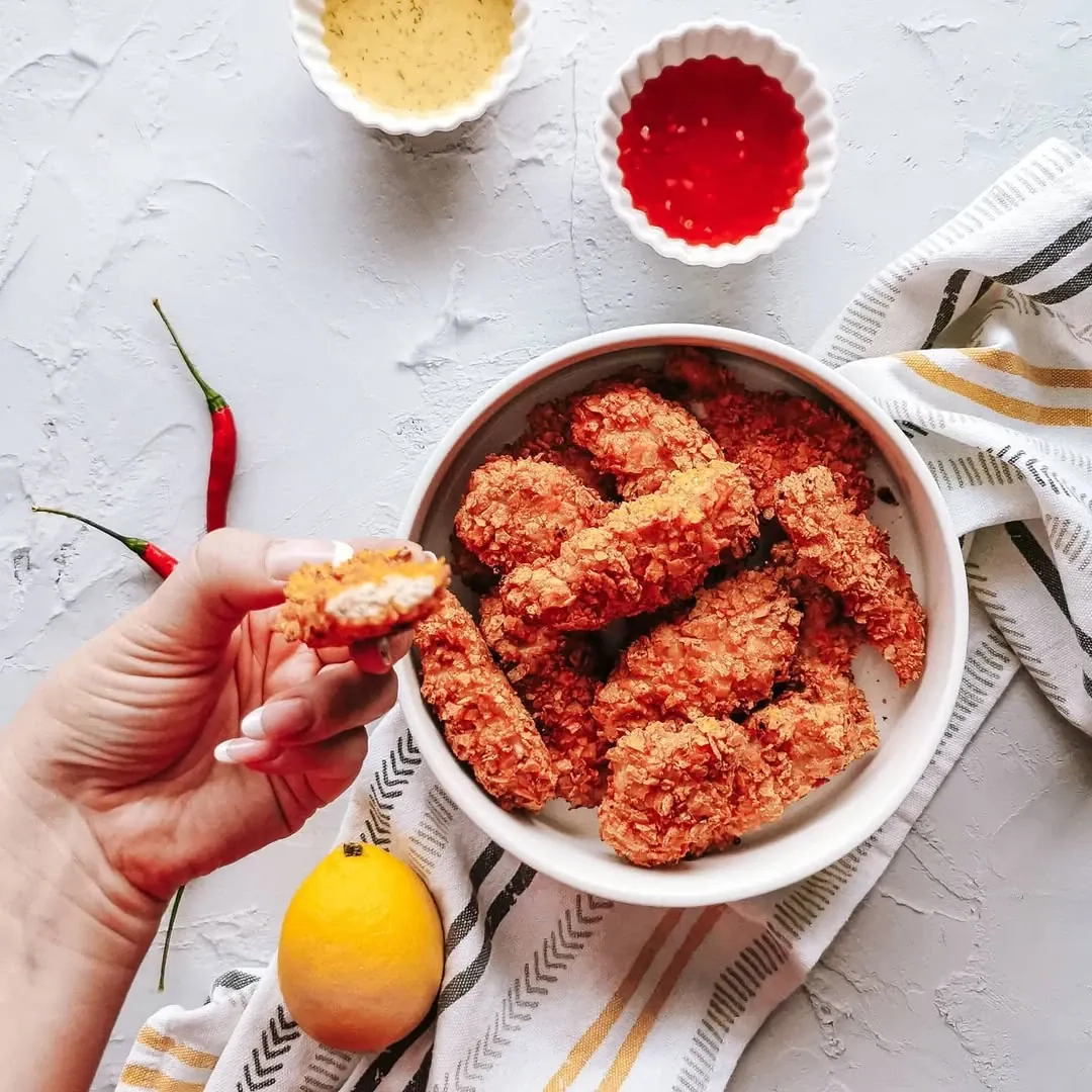 Traški vištiena su pasukomis ir miltais