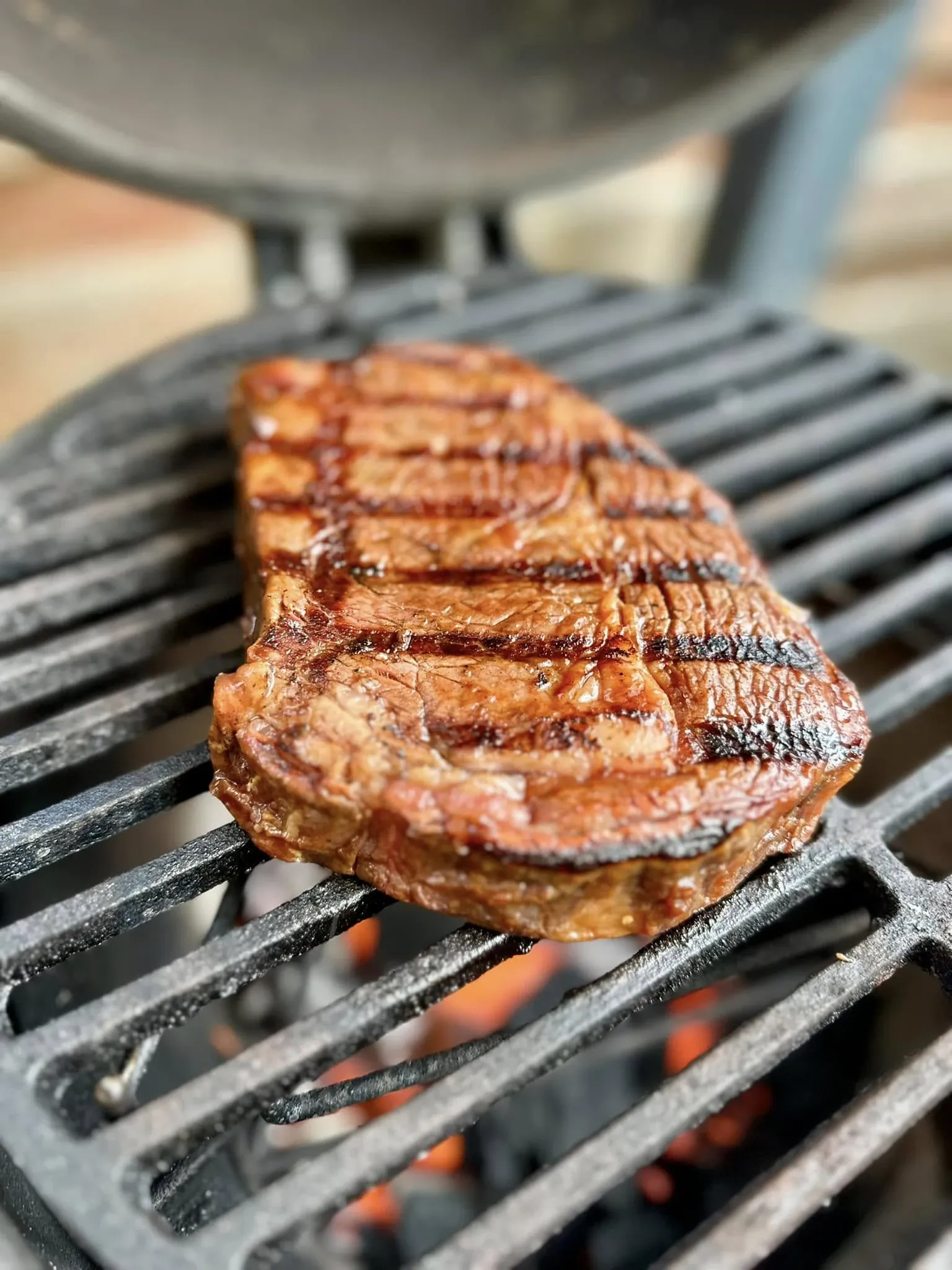 Keptas jautienos antrekotas grilyje