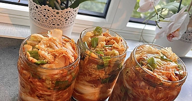 Kimchi - kimči rauginti kopūstai korėjietiškai