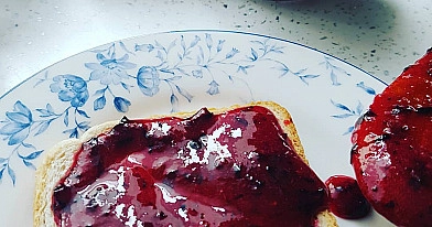 Paprasta juodųjų serbentų uogienė
