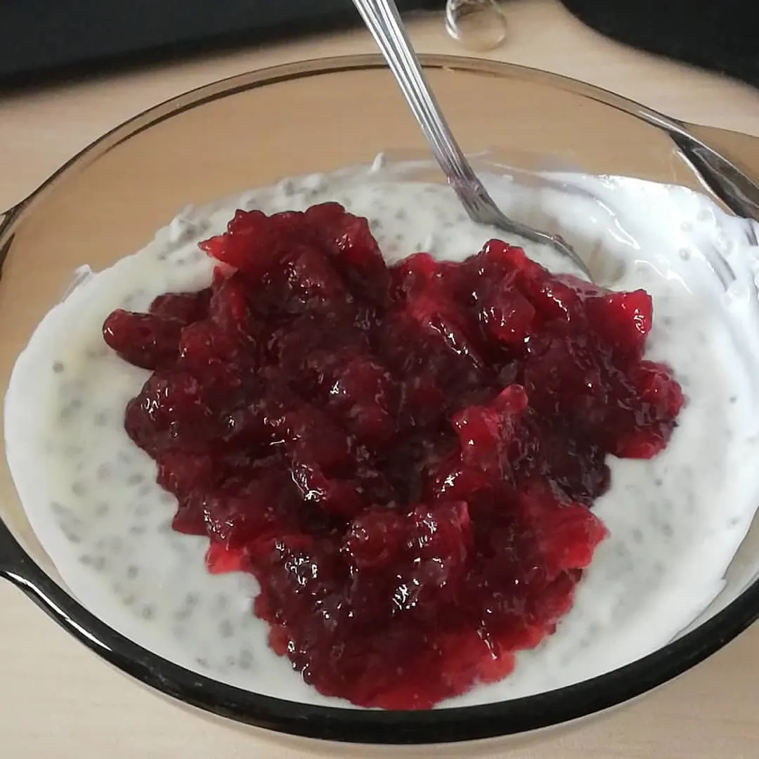 Nevirta spanguolių uogienė