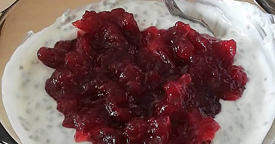 Nevirta spanguolių uogienė