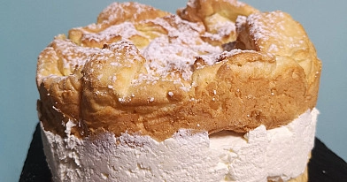 Tortas karpatka su grietinėlės ir maskarponės pertepimu