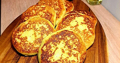 Žemaičių blynai su kalakutiena (tinka ir grybai, rauginti kopūstai, morkos, ar varškė)