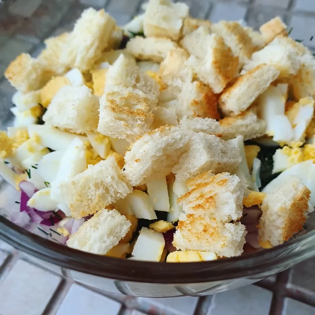 Sluoksniuotos tuno salotos pagal Maxima