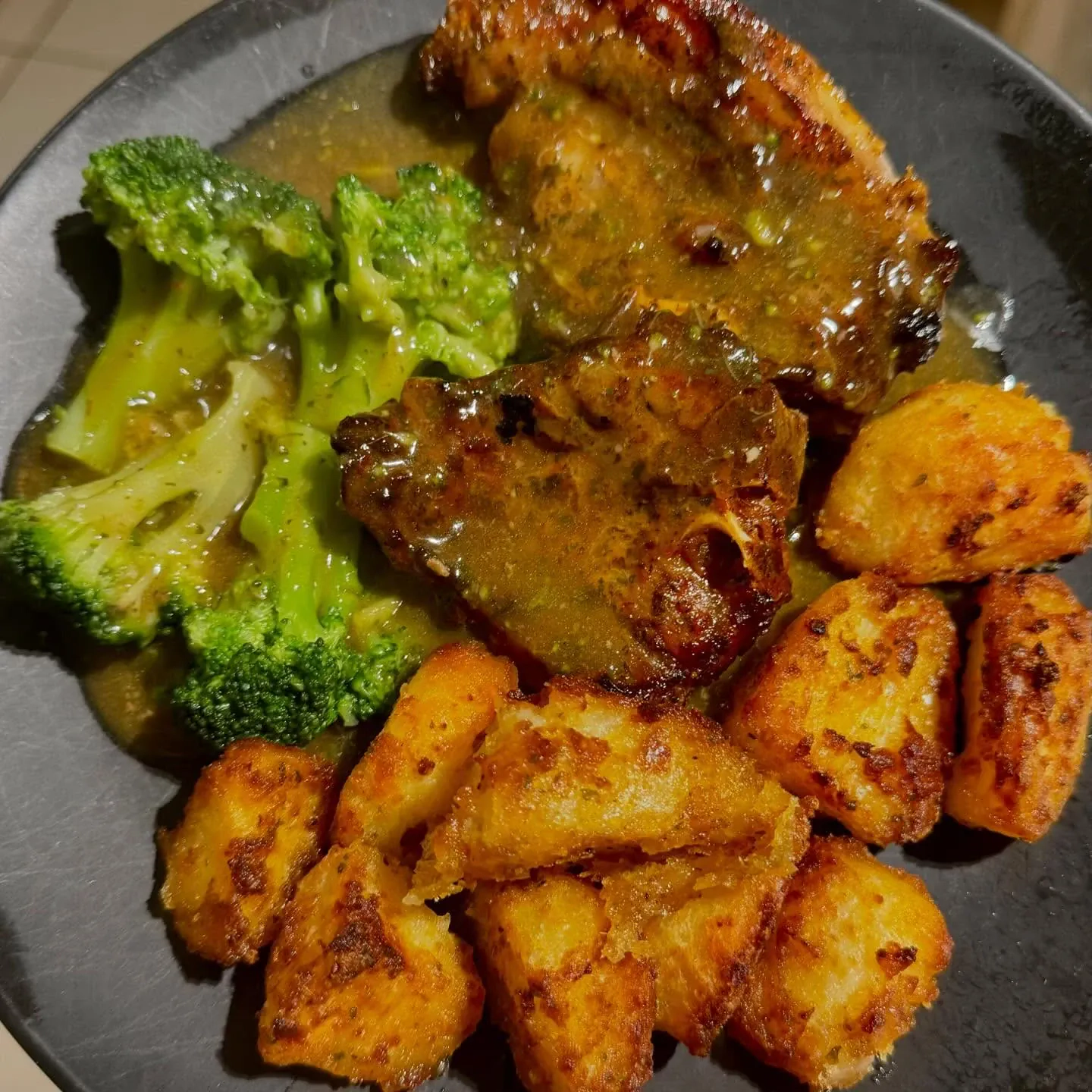 Minted lamb chops in slow cooker